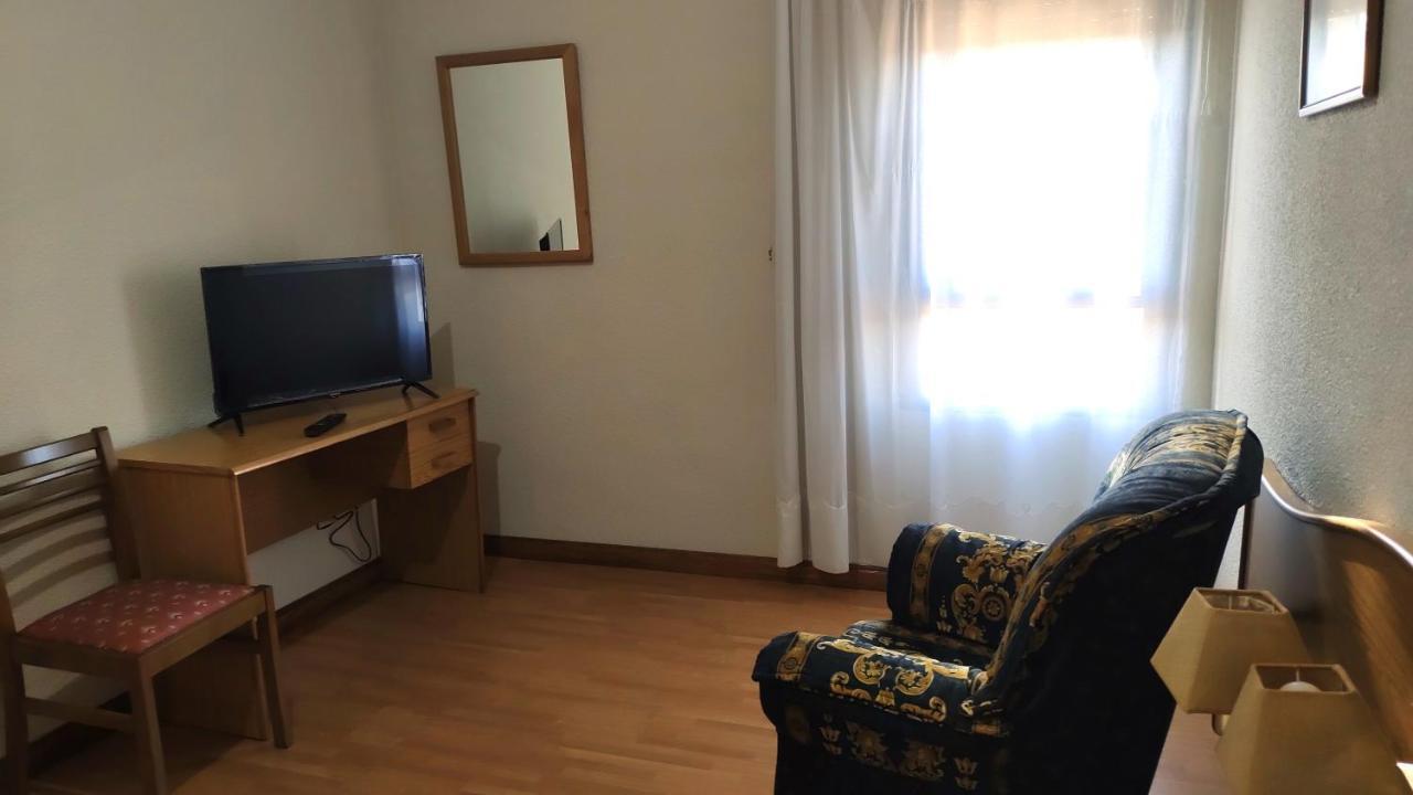 Hotel Ria De Vigo "Tierra De Campos" Becilla de Valderaduey Dış mekan fotoğraf