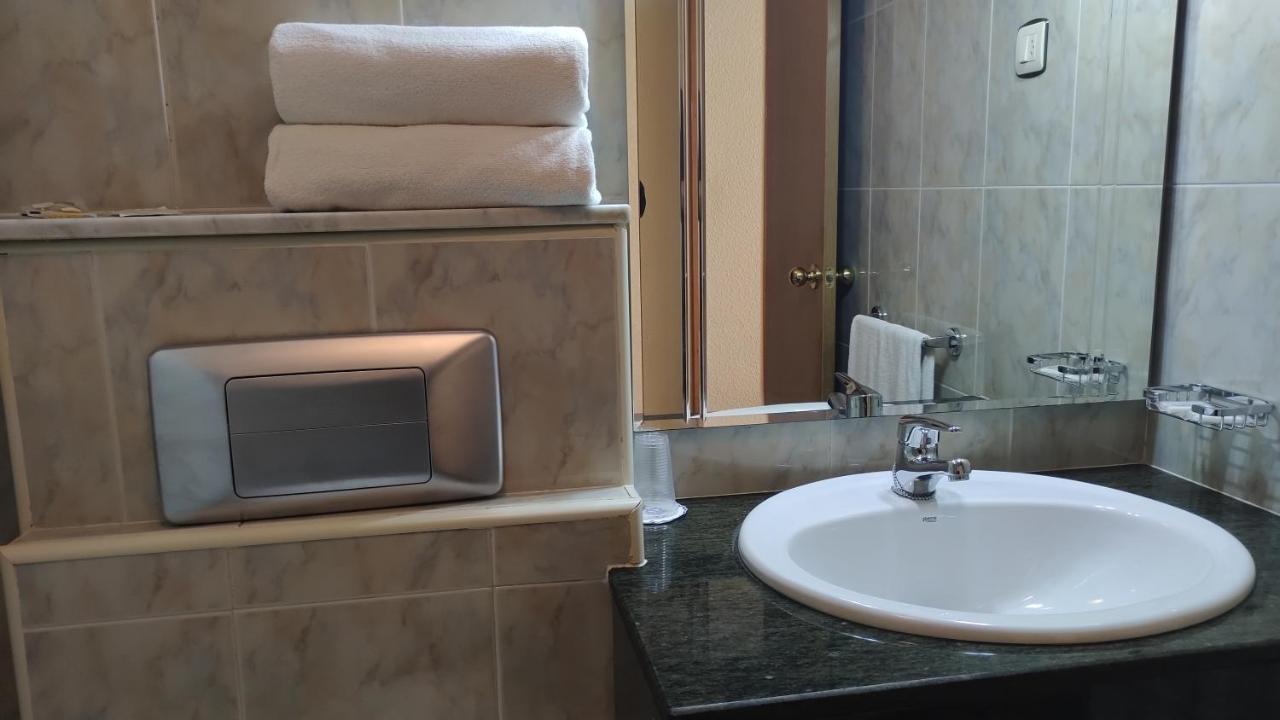 Hotel Ria De Vigo "Tierra De Campos" Becilla de Valderaduey Dış mekan fotoğraf